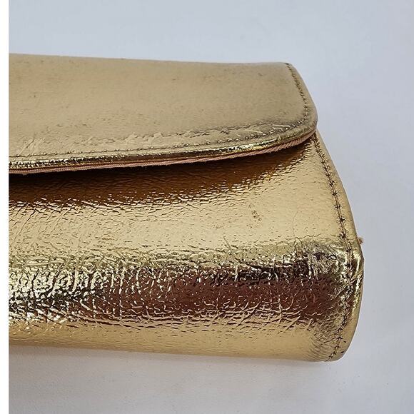 Vintage Gold Metallic Clutch Purse - Picture 11 of 14